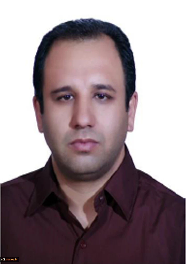 آقای رضا بابکان فوق لیسانس