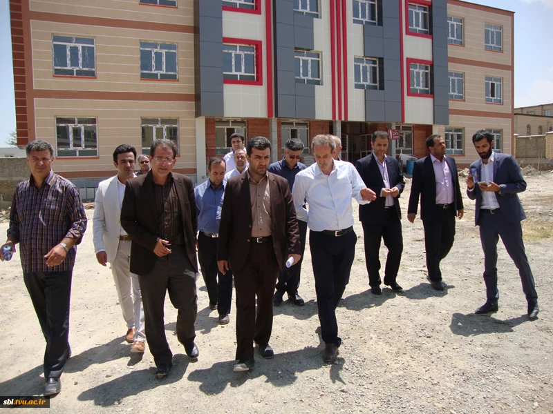 بازدید دکتر بهادری