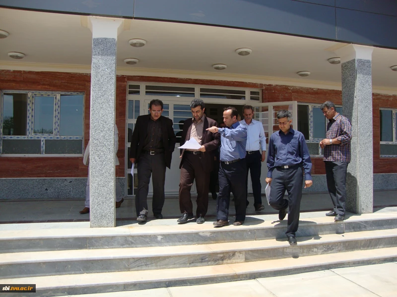 بازدید دکتر بهادری