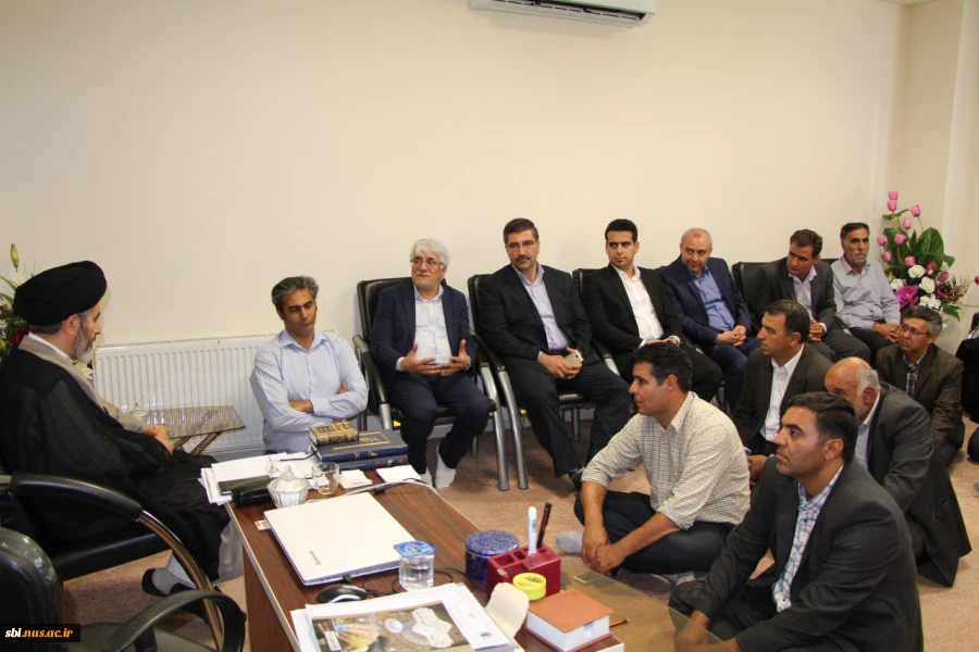 دکتر شمس و امام جمعه