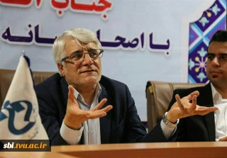 نشست خبری  دکتر شمس با اصحاب رسانه